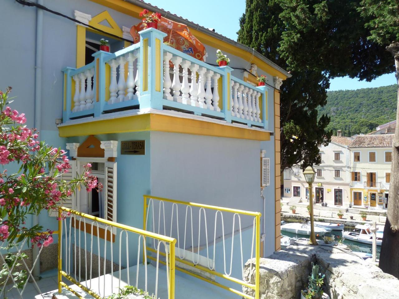 Villa Mozart Veli Losinj Luaran gambar