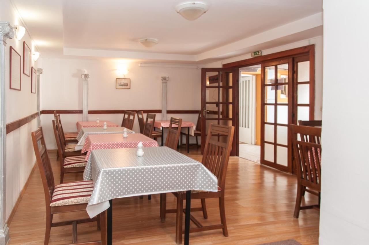 Villa Mozart Veli Losinj Luaran gambar