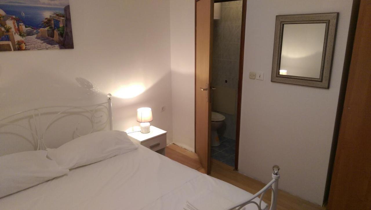 Villa Mozart Veli Losinj Luaran gambar